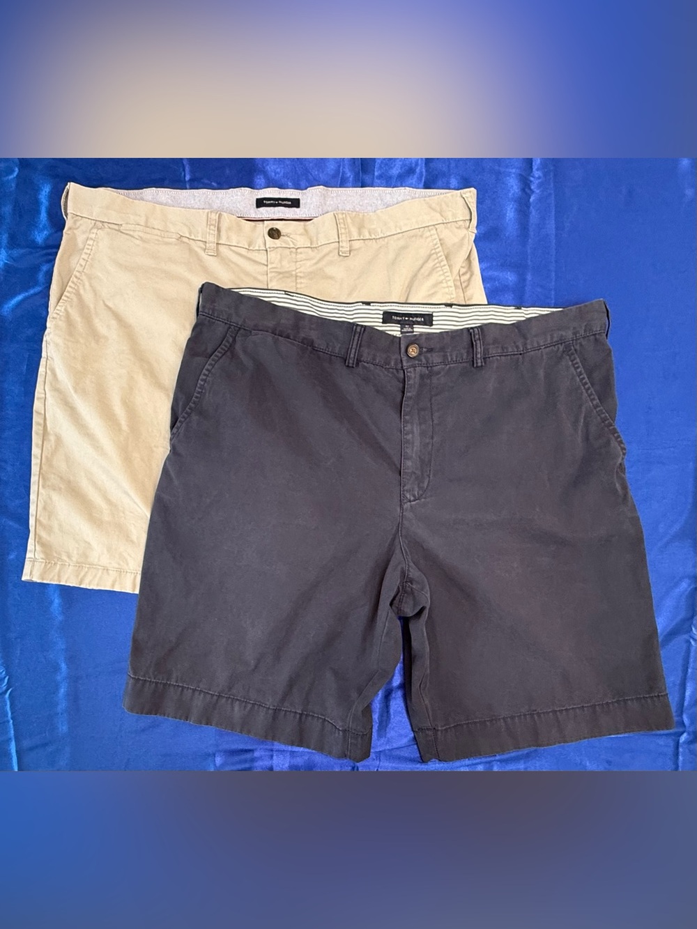 Tommy Hilfiger Lot of 2 Khaki Navy Men’s Chino Shorts - Classic Casual Men’s 42